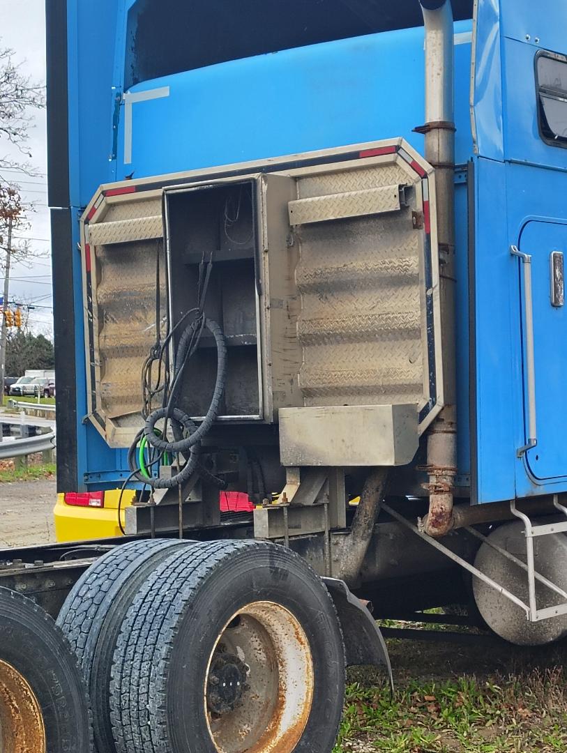 1994 INTERNATIONAL 9200 6x4 - Image 9